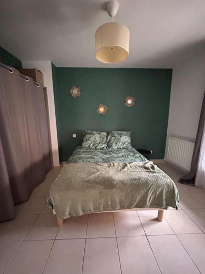 Charmant Appartement 2 Ch Nyons-Centre Ville Esterno foto